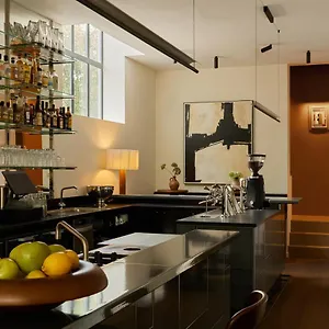 https://morgan-mees-rotterdam.zandvoort-hotels.com